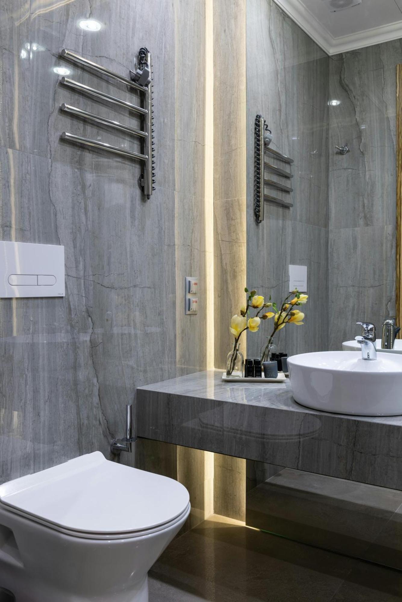 Plaza Lite Hotel 4*